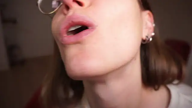 Snapshot of Scorpion_Peach chatting on November 2025 11:25:02 AM Scorpion Peach online show from November 2025 11:25:02 AM