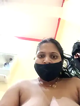 Snapshot of Rani_Devi143 chatting on September 2025 02:49:01 AM Rani Devi143 online show from September 2025 02:49:01 AM