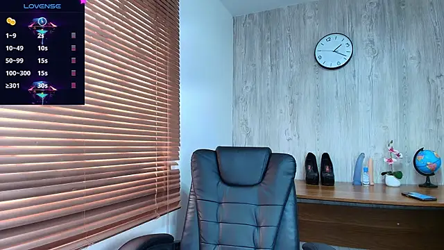 ArianaBeake online show from September 2025 07:24:02 PM