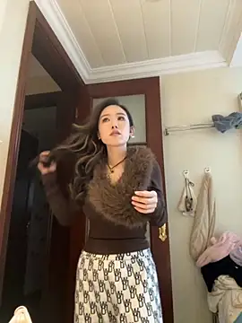 Manson13333 online show from November 2025 08:30:02 AM