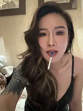 Manson13333 online show from December 2025 02:43:02 PM