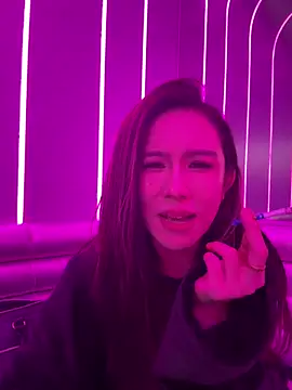 Manson13333 online show from November 2025 02:27:02 PM