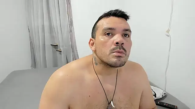 Snapshot of denny_scobar chatting on February 2025 01:16:02 AM denny scobar online show from February 2025 01:16:02 AM
