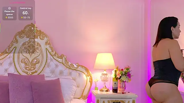 EvaRoah online show from June 2026 12:00:02 PM