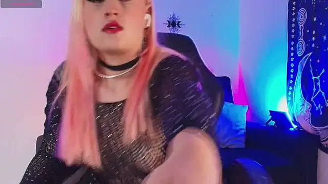 Mollycb online show from June 2026 04:02:02 AM