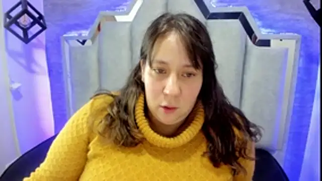 Snapshot of _Emily_rosee_ chatting on October 2025 12:18:01 PM Emily rosee online show from October 2025 12:18:01 PM