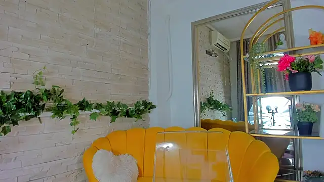 boobzilla  online show from January 2026 08:04:01 PM