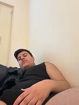 LicitInvader online show from February 2026 08:33:01 AM