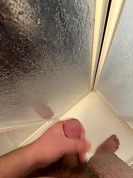 LicitInvader online show from January 2026 10:26:01 PM