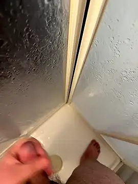 LicitInvader online show from January 2026 09:41:01 PM