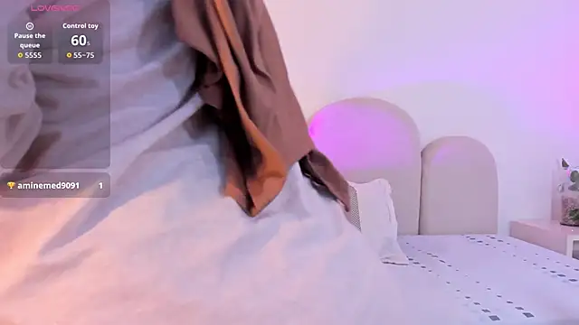 najwa   online show from November 2025 04:27:02 AM