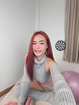 Snapshot of YayeeShow chatting on June 2026 11:37:01 AM YayeeShow online show from June 2026 11:37:01 AM