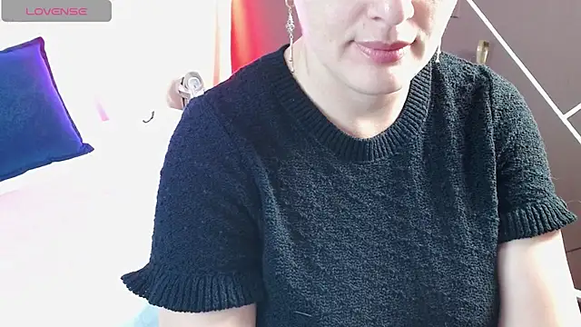 ScarletHott  online show from October 2025 12:07:02 PM