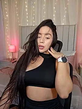 Snapshot of AriadnaTaylor chatting on July 2026 08:50:02 PM AriadnaTaylor online show from July 2026 08:50:02 PM