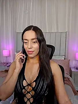 Snapshot of AriadnaTaylor chatting on July 2026 06:11:01 PM AriadnaTaylor online show from July 2026 06:11:01 PM