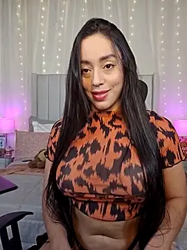 AriadnaTaylor online show from December 2025 05:50:02 PM