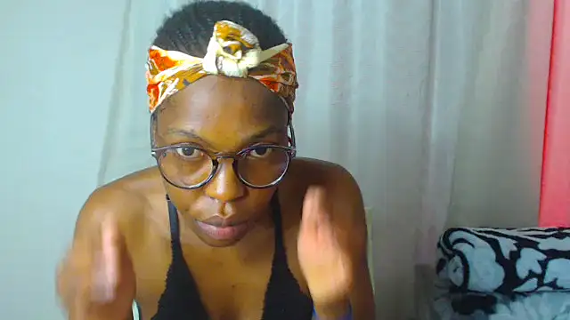 Snapshot of Sexychrista chatting on October 2025 11:33:02 AM Sexychrista online show from October 2025 11:33:02 AM