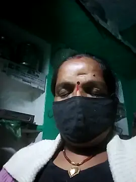 Snapshot of Sexi_savita chatting on November 2025 04:43:02 PM Sexi savita online show from November 2025 04:43:02 PM