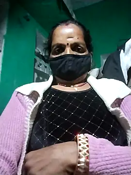 Snapshot of Sexi_savita chatting on November 2025 10:42:01 PM Sexi savita online show from November 2025 10:42:01 PM