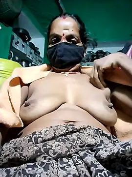 Snapshot of Sexi_savita chatting on October 2025 05:43:01 PM Sexi savita online show from October 2025 05:43:01 PM