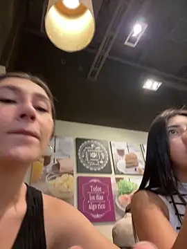 Isa Villamarin online show from September 2025 03:08:02 PM