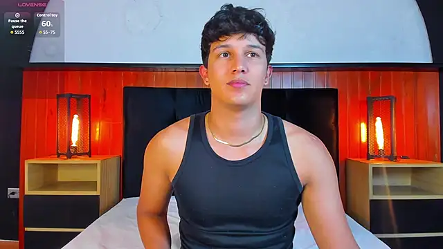 Leo Savage  online show from May 2026 04:12:02 AM