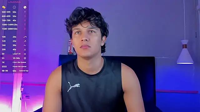 Snapshot of Leo_Savage_ chatting on November 2025 03:27:01 AM Leo Savage online show from November 2025 03:27:01 AM