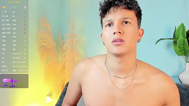 Leo Savage  online show from April 2026 04:19:01 AM