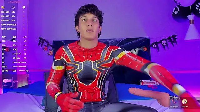 Snapshot of Leo_Savage_ chatting on October 2025 04:02:02 AM Leo Savage online show from October 2025 04:02:02 AM