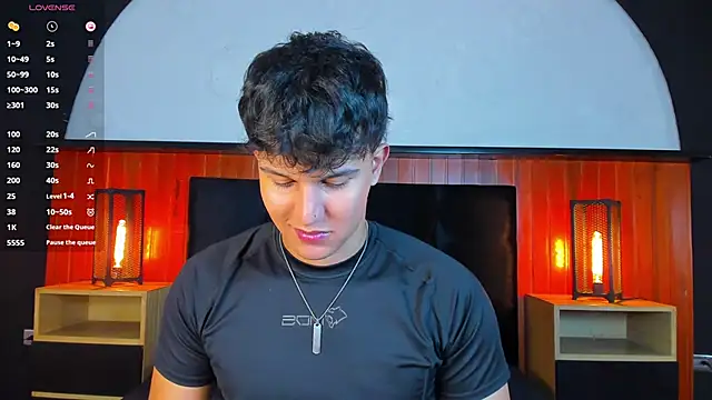 Leo Savage  online show from June 2026 04:24:01 AM