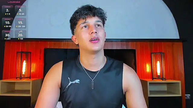 Leo Savage  online show from May 2026 04:18:02 AM