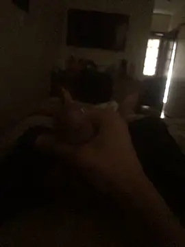 henriquexz244 online show from October 2025 04:41:02 PM