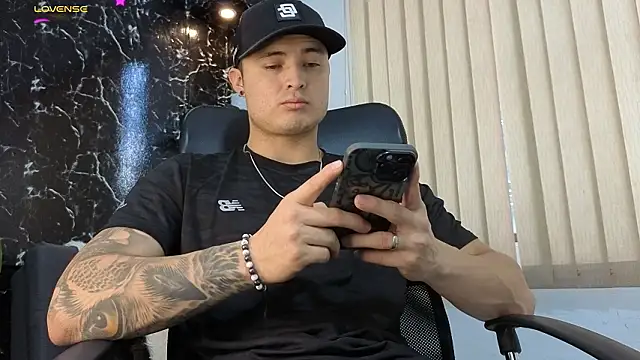 Alexander ferre online show from February 2026 01:29:01 PM