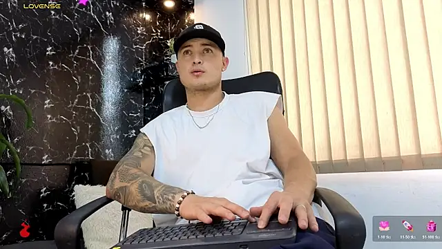 Alexander ferre online show from February 2026 06:31:01 PM