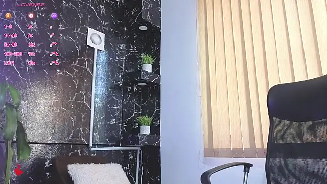 Snapshot of Alexander_ferre chatting on April 2026 01:41:01 PM Alexander ferre online show from April 2026 01:41:01 PM