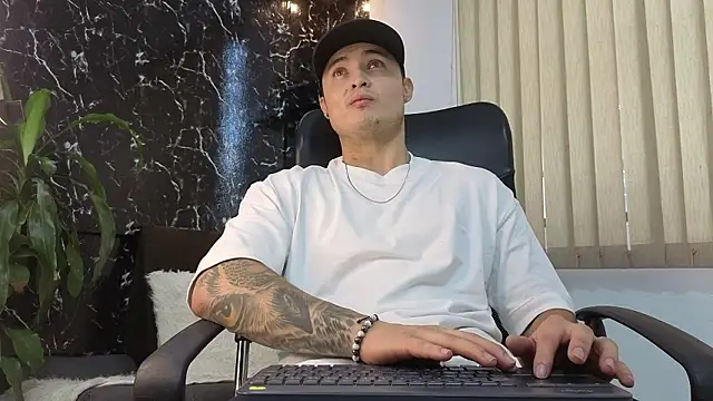 Alexander ferre online show from February 2026 01:22:02 PM