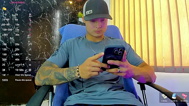 Alexander ferre online show from September 2025 02:55:01 PM