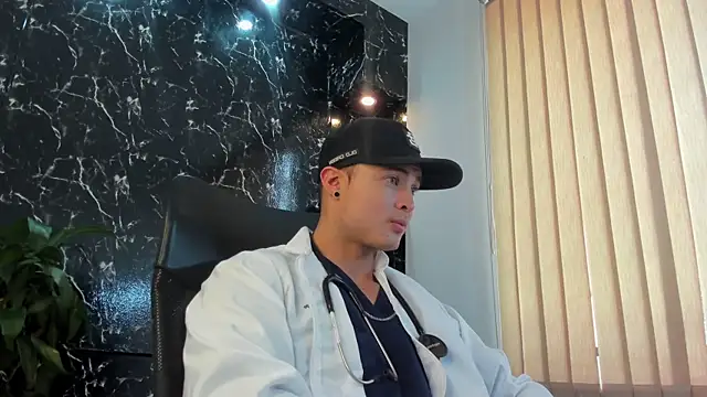 Alexander ferre online show from September 2025 04:07:01 PM