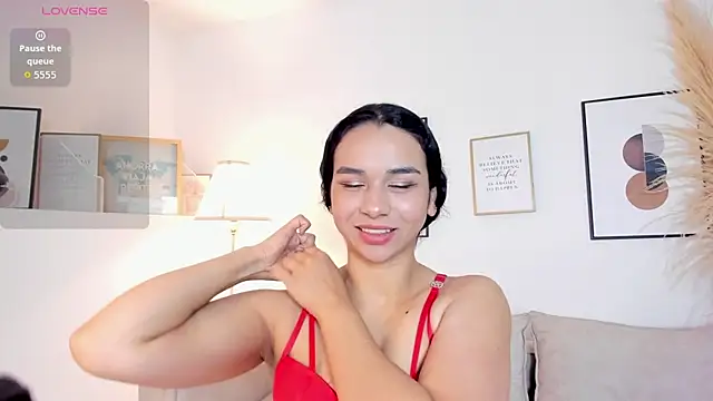 Snapshot of Sarah_ortiz chatting on September 2025 04:05:01 AM Sarah ortiz online show from September 2025 04:05:01 AM