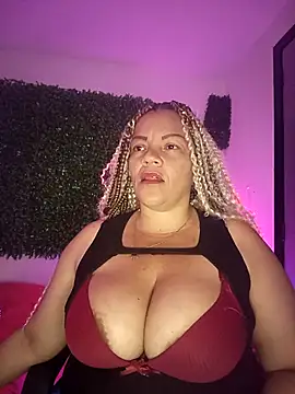 Eva Luxei online show from November 2025 12:21:02 PM