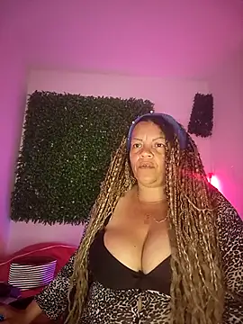 Eva Luxei online show from October 2025 12:11:01 AM