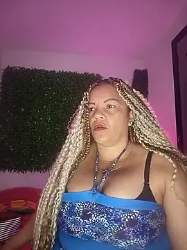 Eva Luxei online show from November 2025 12:20:01 PM