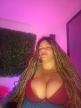 Snapshot of Eva_Luxei chatting on September 2025 12:11:01 PM Eva Luxei online show from September 2025 12:11:01 PM