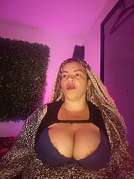 Eva Luxei online show from December 2025 05:06:02 AM