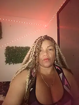 Eva Luxei online show from December 2025 04:45:01 AM