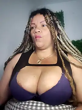 Eva Luxei online show from February 2026 06:57:02 AM