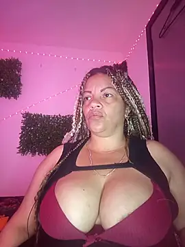 Eva Luxei online show from December 2025 08:20:01 AM