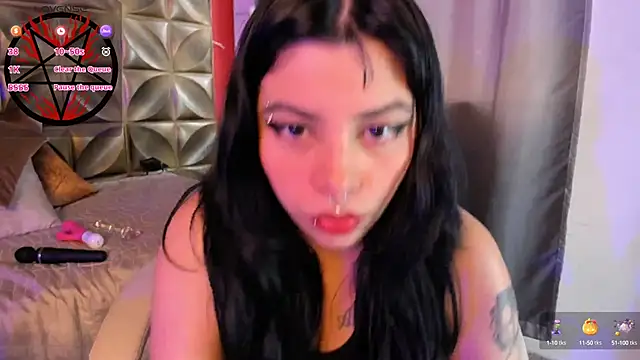 emily-santoss online show from October 2025 12:51:02 PM