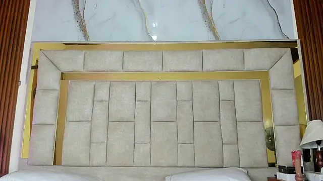 ValeriaJacobs online show from October 2025 12:28:02 PM