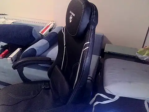 Wyrolowanyyy online show from February 2026 12:43:01 AM